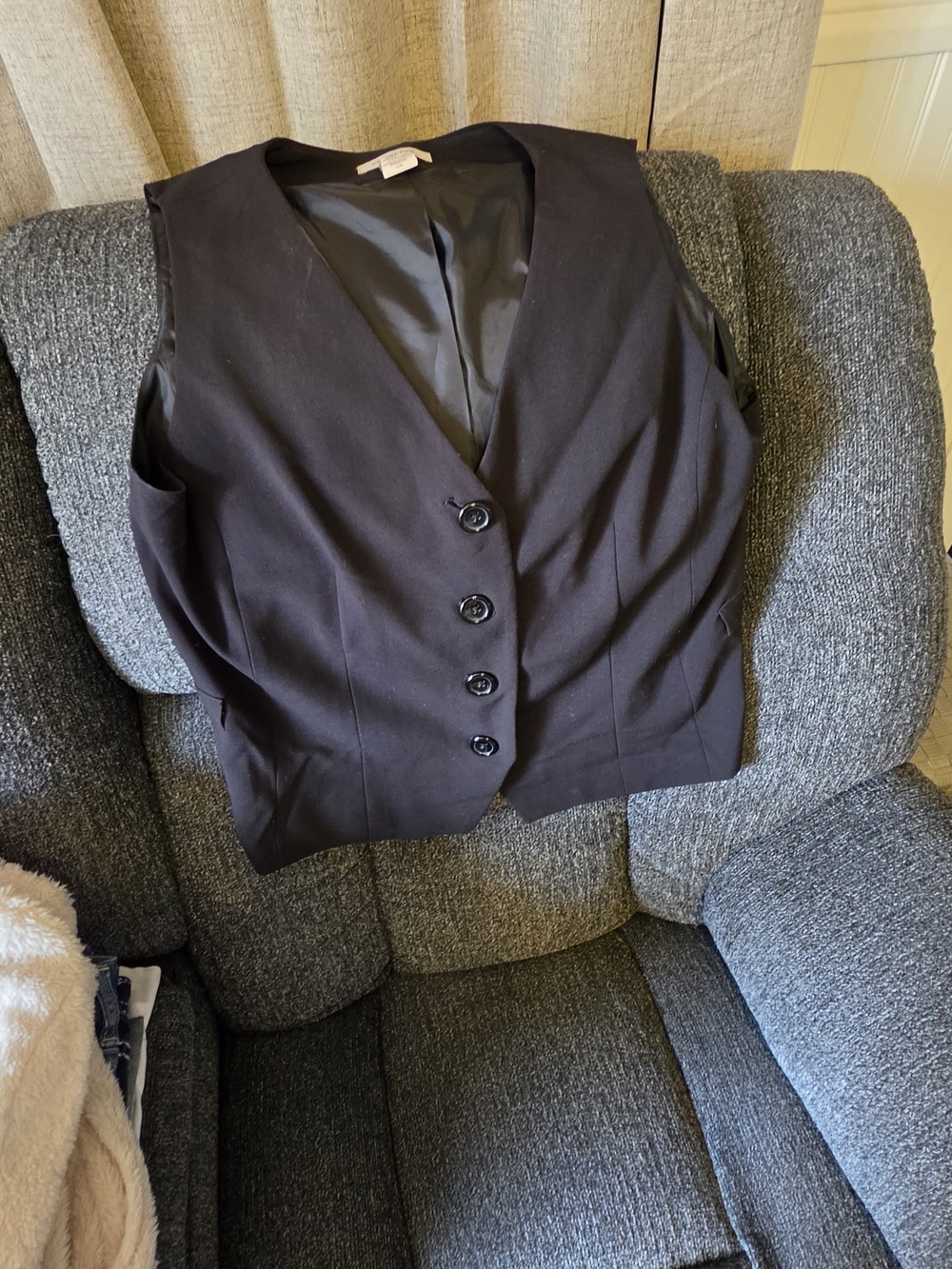 Women's Black Tailored Button-Front Vest
